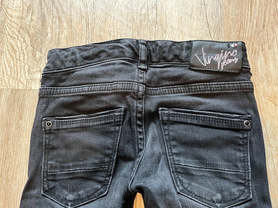 104 Vingino Jeans schwarz Glitzer wie neu top in Taunusstein