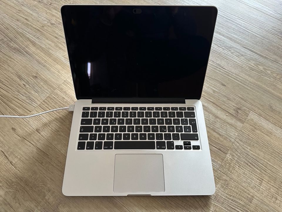 MacBook Pro 2015 - 13 Zoll in Bergheim