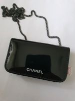 Chanel Damen Handtasche Mini, Lackoptik Neu Hessen - Dillenburg Vorschau