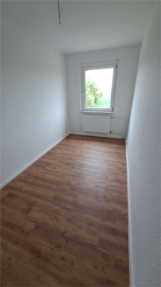 2632.1.6 renovierte 3-Raumwohnung in Schmon in Querfurt