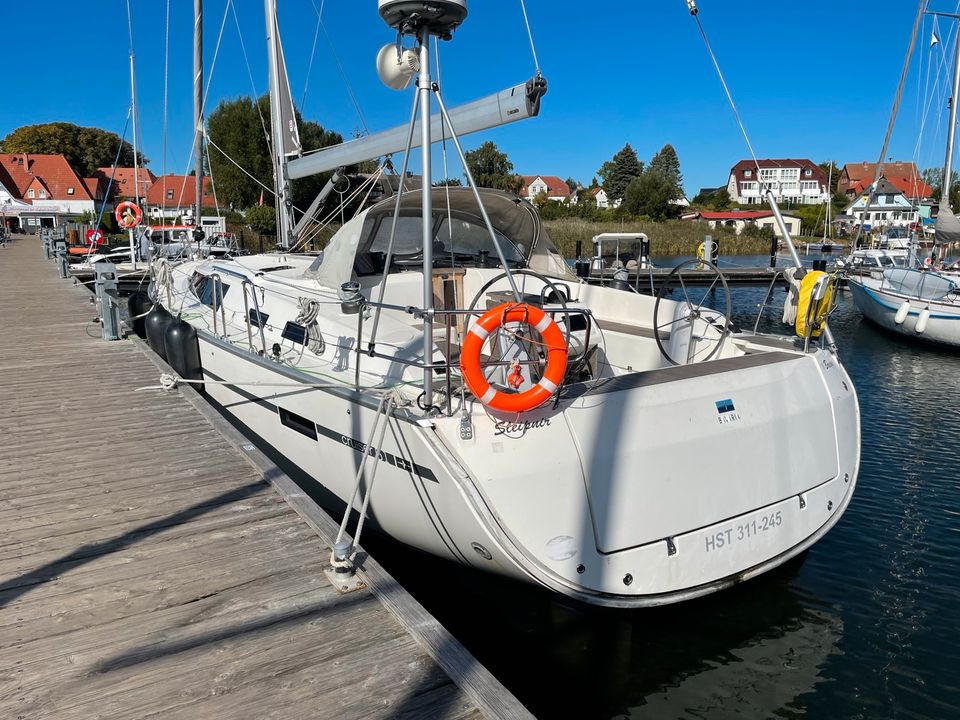 Segelyacht Segelboot Bavaria Cruiser 51 Bugstrahlruder 2016 in Lohme Rügen