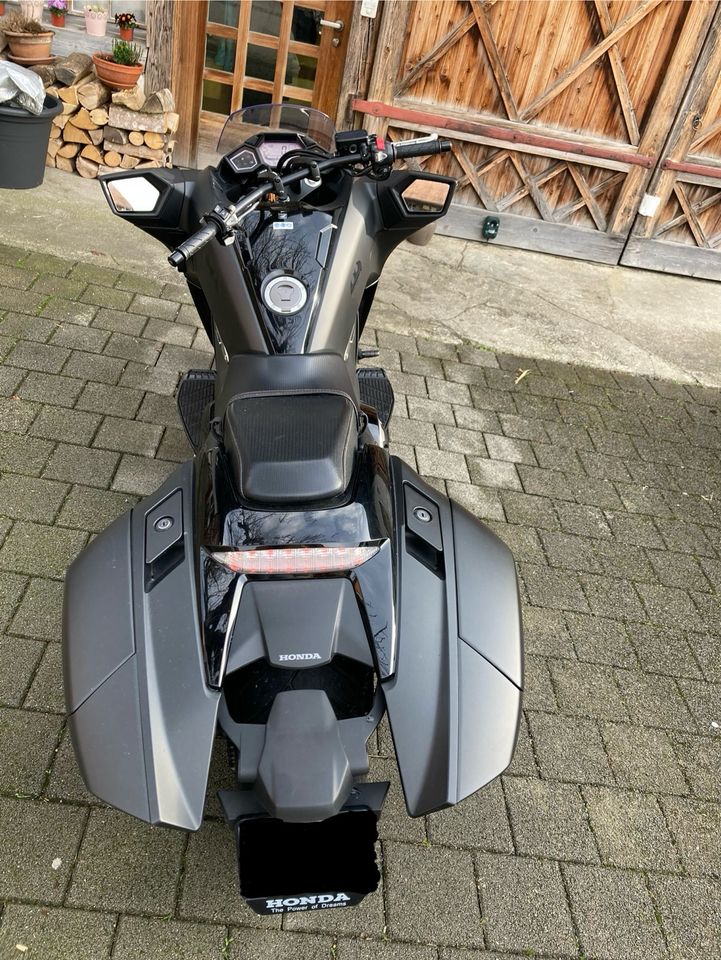 Honda Vultus 750ccm Batmobil in Einhausen