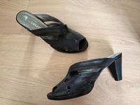 Neu Maripe Damen Pantoletten Gr.41 schwarz Neu Nordrhein-Westfalen - Hiddenhausen Vorschau