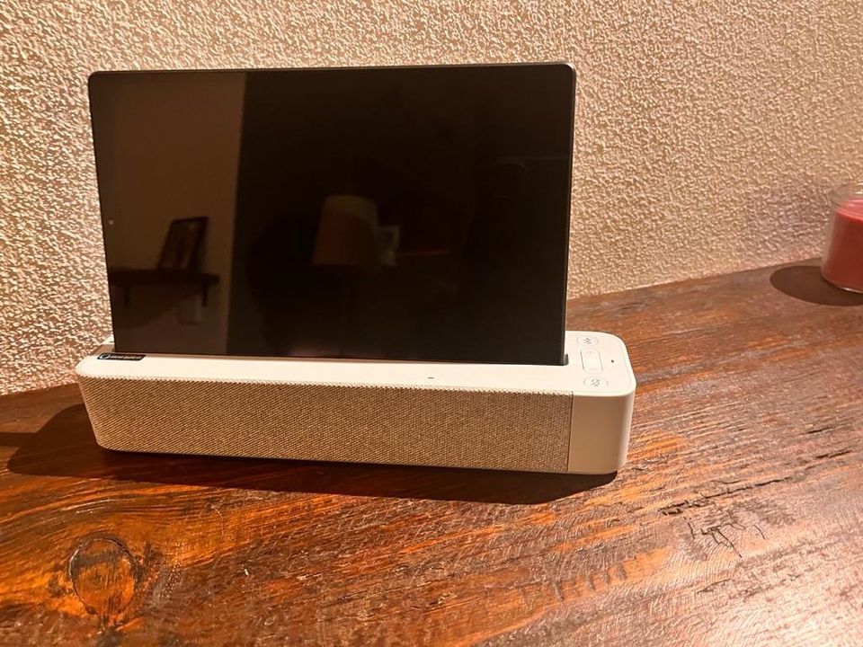 Lenovo tablet mit Alexa Funktion in Erfweiler