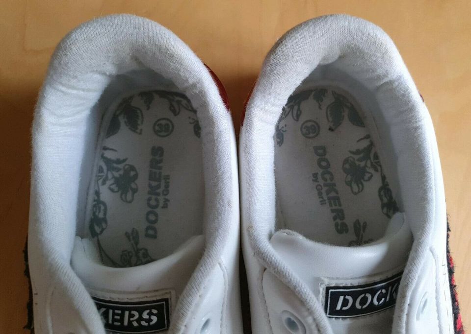 Dockers Sneaker weiß Gr. 39 in Dasing