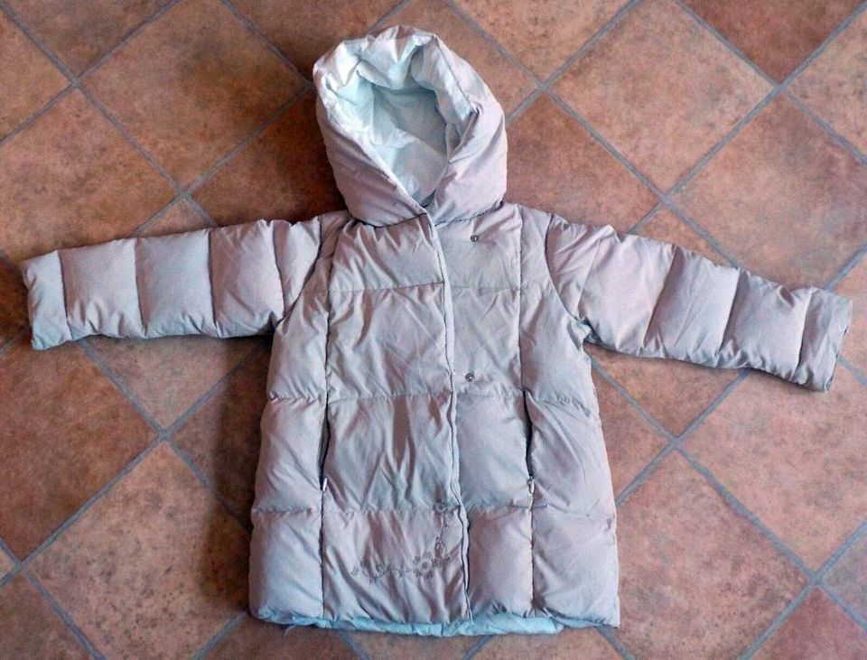 Mädchen Winter Jacke Pulli Jogginghose Mütze Schal; Gr. 122 128 in Markersdorf bei Görlitz