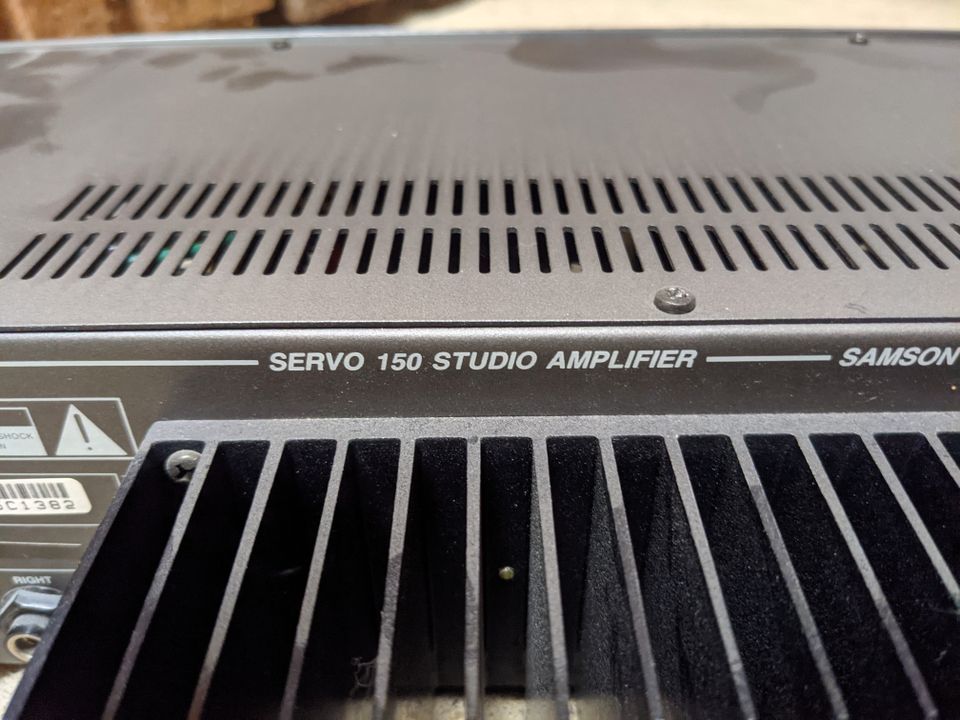 Samson Servo-150 Studio Endstufe, Verstärker, 2x75 Watt 4 Ohm, 2U in Berlin