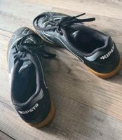 Kinder Hallenfußballschuhe, Sportschuhe Gr. 32 Sachsen - Chemnitz Vorschau