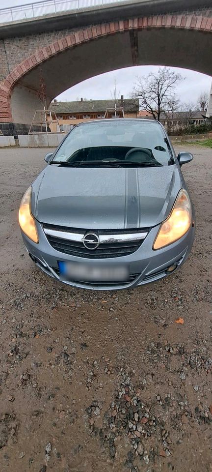 Opel corsa in Worms