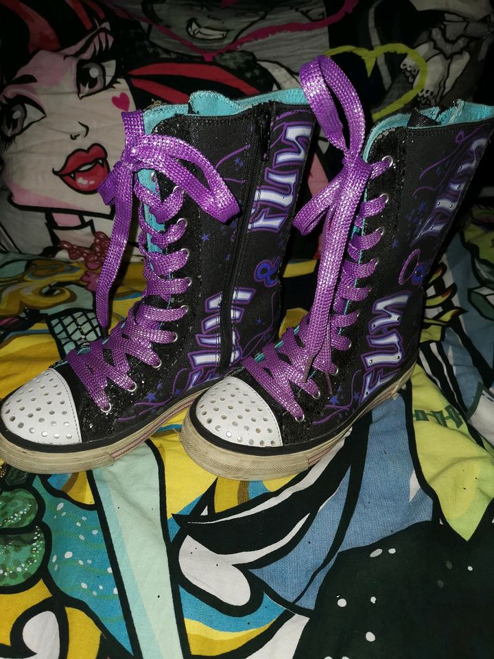 tolle Schuhe Stiefel Gr. 33 passend zu Monster High in Heidelberg