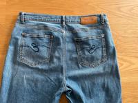 Escada Sport Damen Jeans LINDA Größe 42 blau TOP ZUSTAND!! Bayern - Thalmassing Vorschau