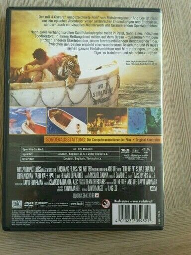 DVD Life of Pi in Plate