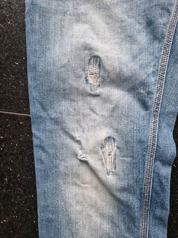 Herrenjeans Gr.52 in Velen