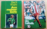 2 alte Fußball Bücher 70er Jahre Hessen - Niederdorfelden Vorschau