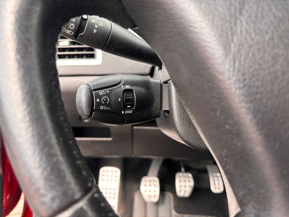 Peugeot 307cc | Neuer TÜV  | schöne Austattung in Trittau