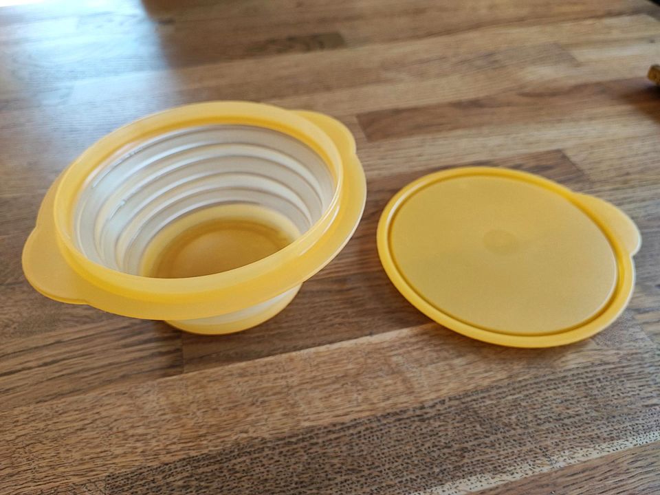 Tupperware Mini Max 700ml faltbare Schüssel orange in Donaueschingen