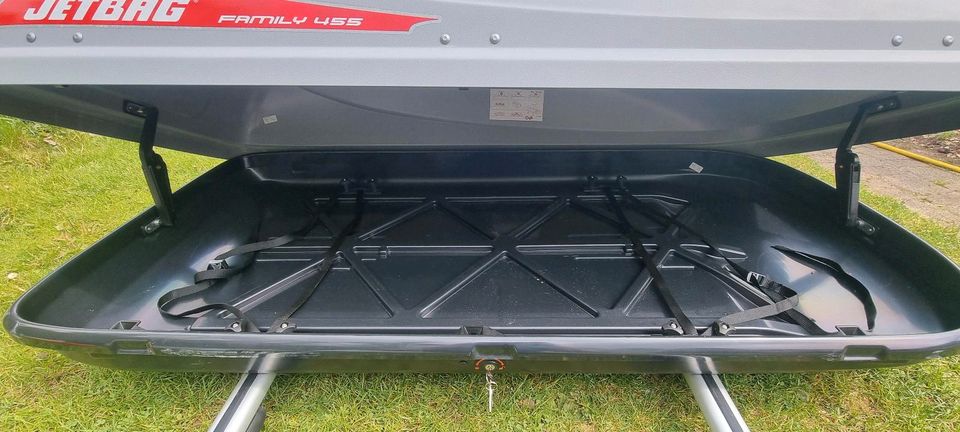 Vermietung Dachbox Jetbag Family 455 in Paderborn