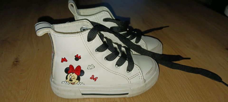 Minnie Mouse Schuhe Kinder in Papenburg
