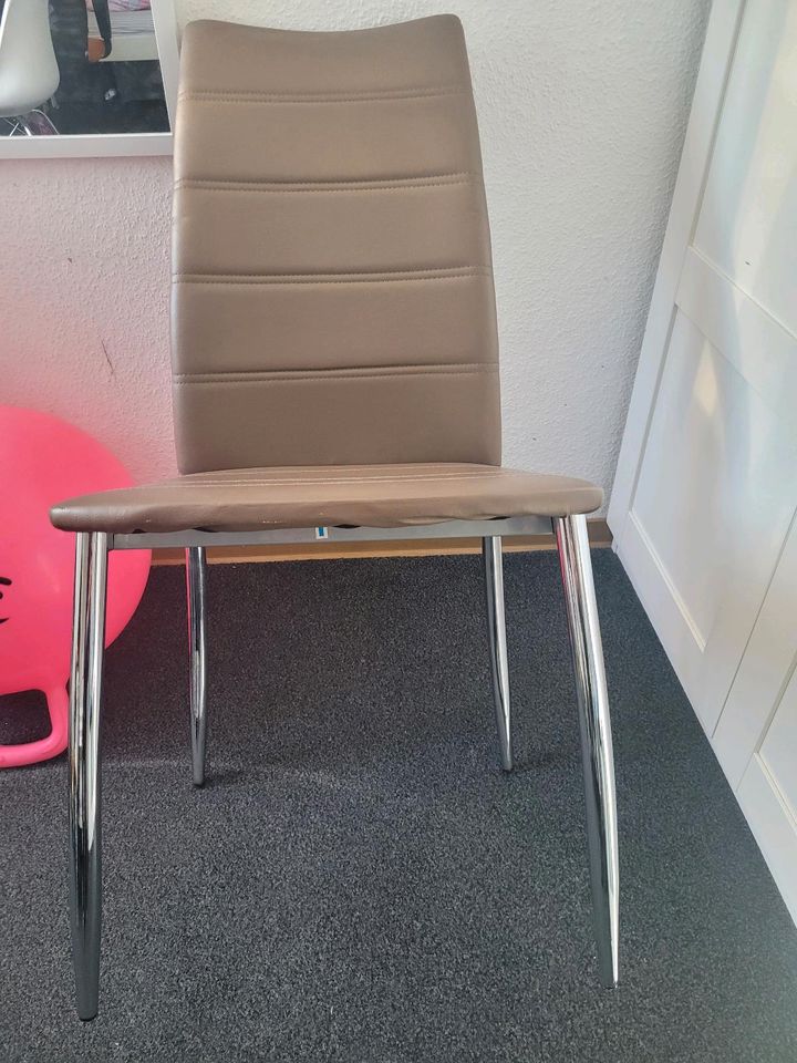 4 x Stühle braun alle für 80 Euro in Frankfurt am Main