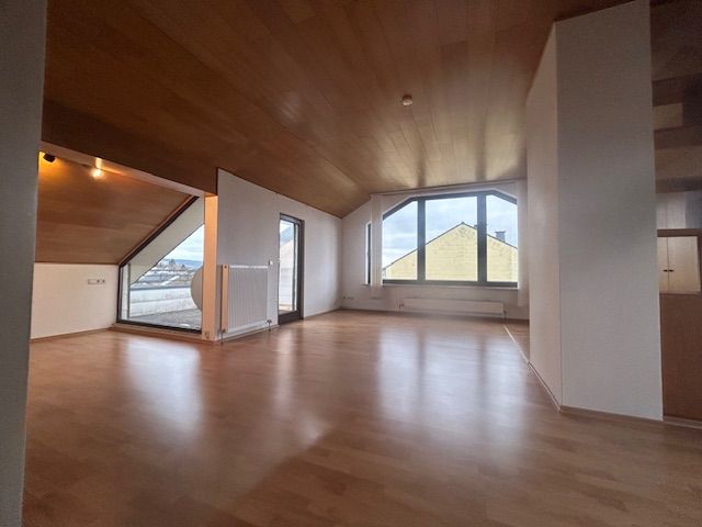 *3 Dachterrassen - ca.65 qm Wohnfläche, 1,5 Zimmer,Aufzug,EBK in Limburg