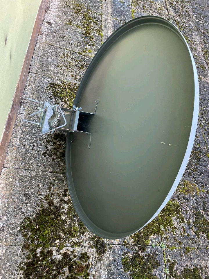 Satelit antenne in Dollnstein