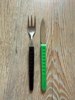DDR Besteck Messer Schnitzer Kuchen Gabel Punkte schwarz grün Brandenburg - Potsdam Vorschau