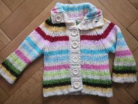 Wunderschöne dicke Regenbogen Strickjacke H&M 98/104 Stuttgart - Stuttgart-West Vorschau