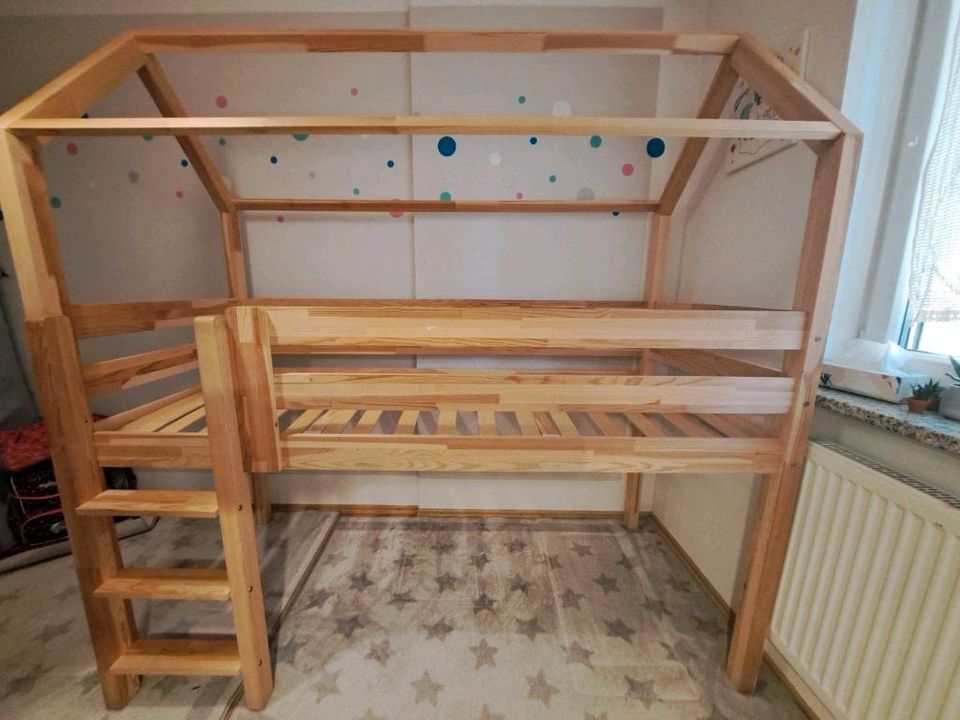 Kinderbett, halb hoch, 180x80 cm, Kiefer unlackiert in Unterschleißheim