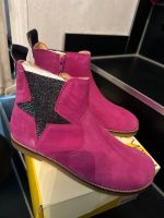 Mini Boden Chelsea Leder  Boots Stern pink 36 neu Nordrhein-Westfalen - Schlangen Vorschau