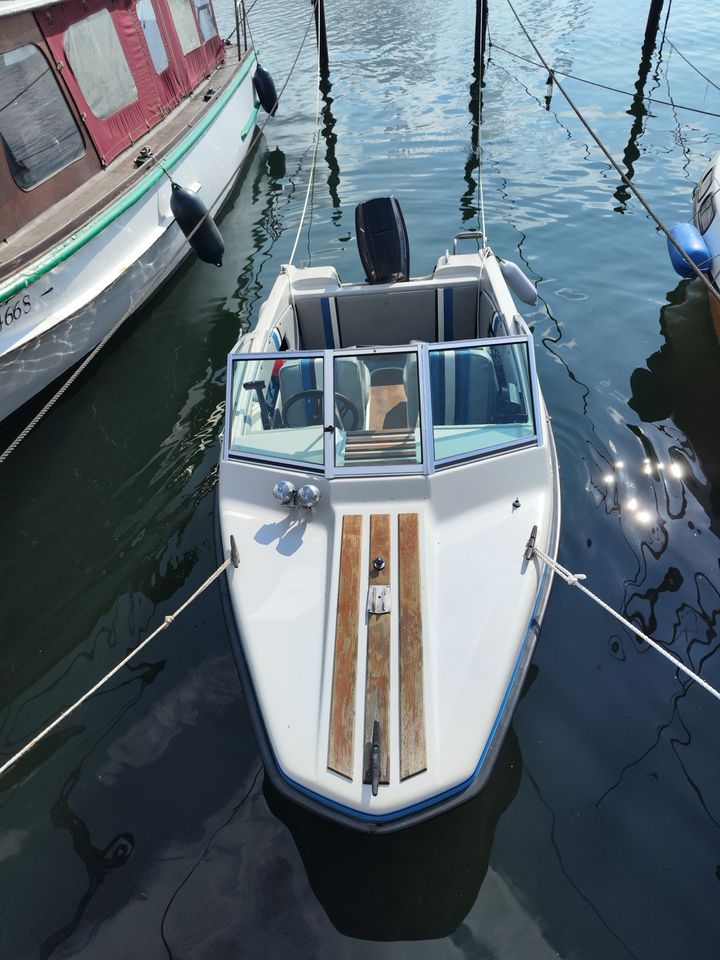 Hellwig Motorboot 60PS Außenborder mit Trailer in Altenholz