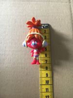 Spielzeugfigur Trolls Weiblich rosa orange mit Kopfhörern 7cm Süd - Niederrad Vorschau