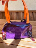 Handtasche neuwertig aus Kunstleder in lila/orange Baden-Württemberg - Kirchheim am Neckar Vorschau