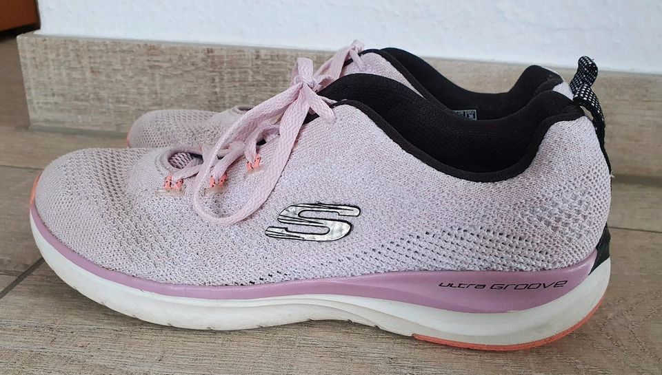 SKECHERS *** Mädchen *** Turnschuh *** Rosa *** Gr. 37 in Moers