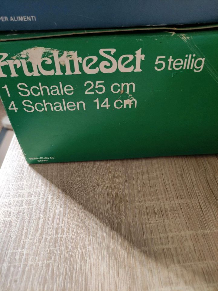 Früchte Set. Neu in Gielde