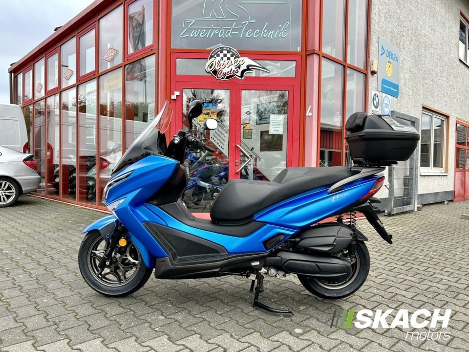 Kymco X-Town 125i ABS in Dormagen