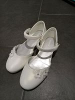 Weiße Schuhe, z. B. für Kommunion Baden-Württemberg - Nordheim Vorschau