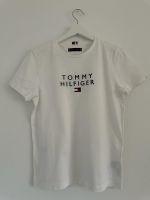 Tommy Hilfiger Tshirt Gr. S zu verkaufen ! Nordrhein-Westfalen - Stolberg (Rhld) Vorschau