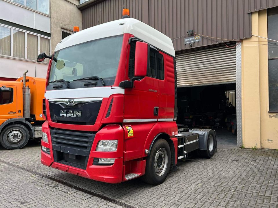 MAN TGX 18.500 Sattelzugmaschiene 500PS 2017 Euro 6 in Hilden