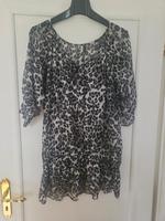 Tunika Bluse Kleid Leolook Größe XL Sachsen - Radebeul Vorschau