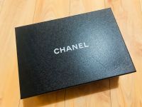 Original Chanel Verpackung Karton Box 30x18x10, Seidenpapier Wandsbek - Hamburg Jenfeld Vorschau