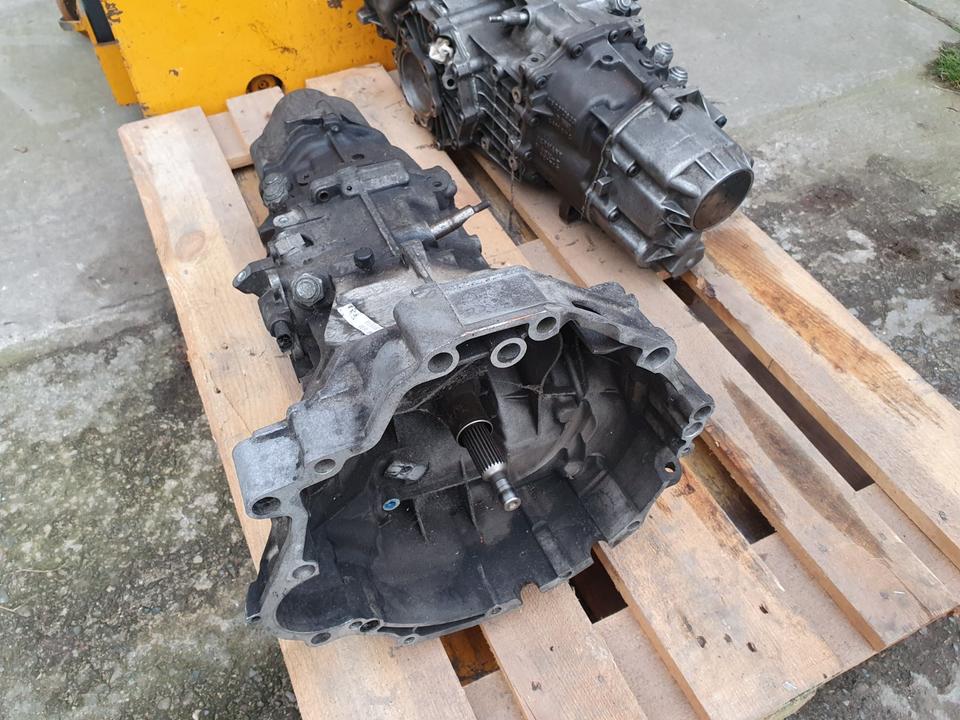 2x Getriebe 6-Gang FRK HHQ Audi A4 A6 Passat 3BG 1.9 2.5 TDI in Königslutter am Elm