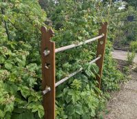 2er Rankhilfe Beetbegrenzung HOLZ Gartenstecker Garten VERSAND Berlin - Neukölln Vorschau