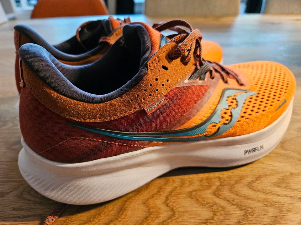 Saucony Ride 16 43 Orange braun in Mainz