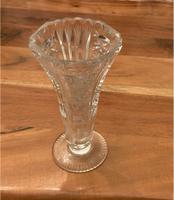 Bleikristallvase Kristallvase 18,2 cm Ostalgie DDR Blumenvase Leipzig - Gohlis-Süd Vorschau