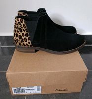 Clarks Stiefeletten Damen Gr. 42 Neuwertig Stiefel Leopard Nordrhein-Westfalen - Kamen Vorschau