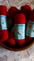 Knallrote Sockenwolle für Nadeln 3-3,5 je 50-g-Knäuel 2,50€ Nordrhein-Westfalen - Delbrück Vorschau