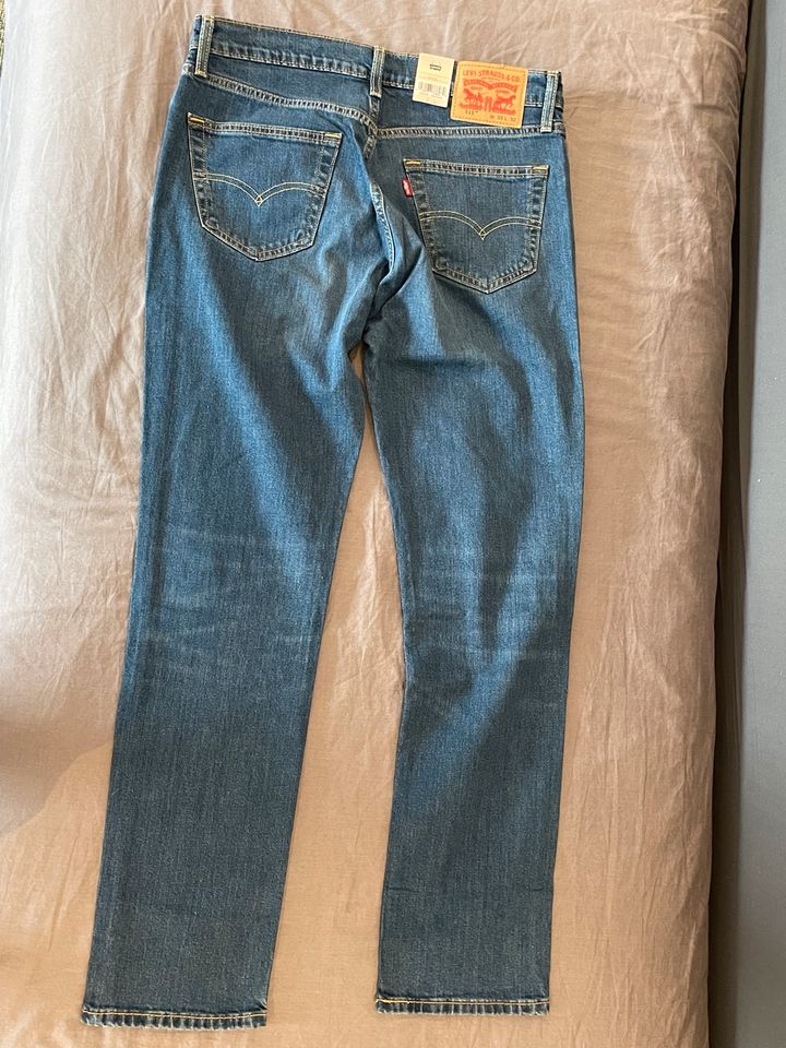 Levi’s 511 Slim 33 X 32 NEU OVP in Plochingen