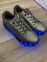 Geox LED Schuhe Größe 39 Silber neu leuchten in viel  Farben Obergiesing-Fasangarten - Obergiesing Vorschau