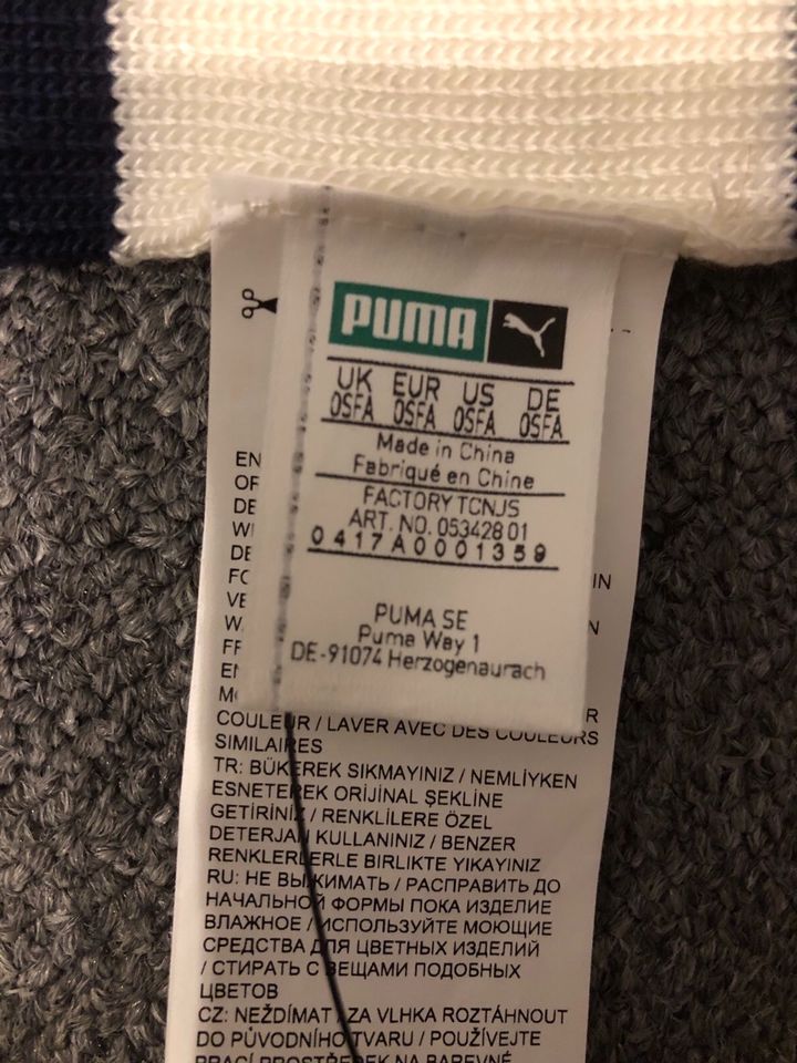 Puma Fenty Schal Unisex Gr. OSFA Neu mit Etikett in Emskirchen