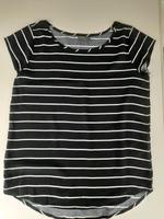 t Shirt schwarz weiß 38 fester leichter angenehmer sommerstoff Nordrhein-Westfalen - Gummersbach Vorschau
